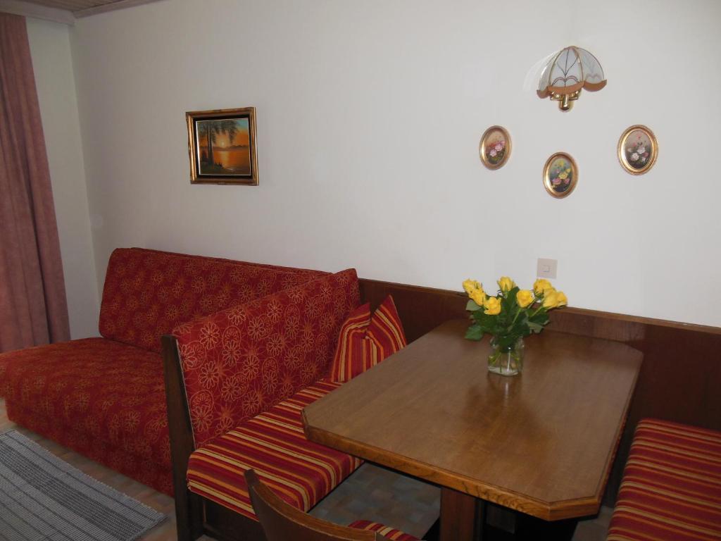 Ferienhaus Moser Bad Gastein Pokoj fotografie